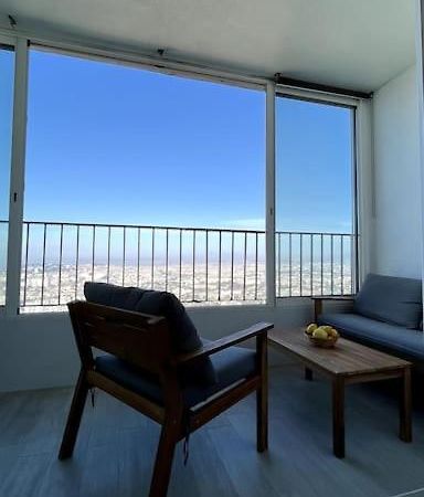Superbe Appartement 2 Chambres Avec Vue Sur La Mer Et La Montagne Marseille Exterior photo